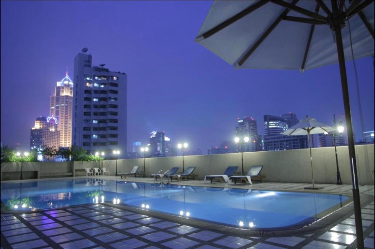 Omni Tower Cozy Near Nana Bts Pangsapuri Bangkok